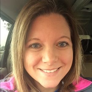 Meet your Posher, Valarie